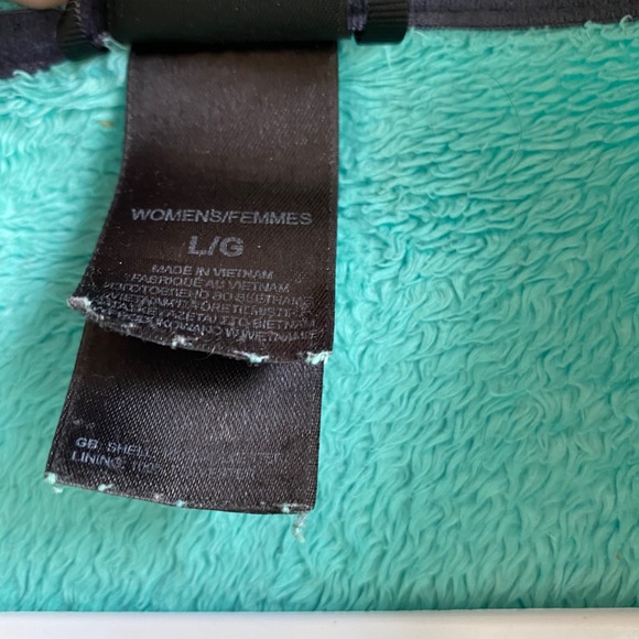 Turquoise Northface zip up - Picture 4 of 7